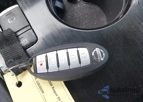 2021 Nissan Rogue Sv Fwd z USA, uszkodzony, nr VIN 5N1AT3BA6MC810252